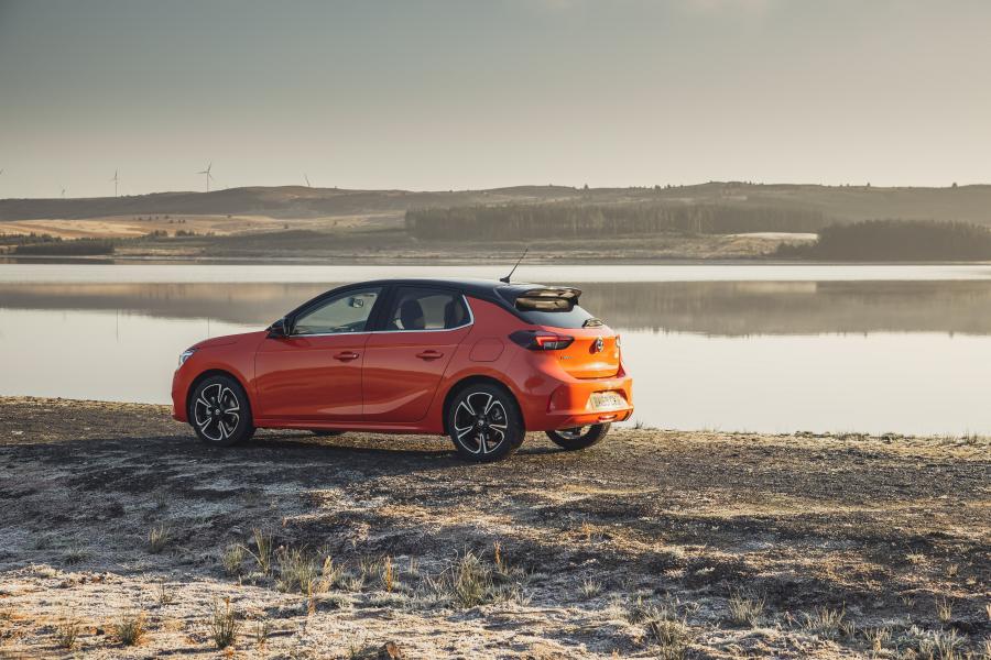  Vauxhall Corsa Ultimate (F) 2019 года  (фото 37 из 75)
